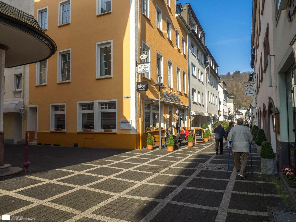 Hotel Restaurant Zumbusch Bad Bertrich Exterior photo