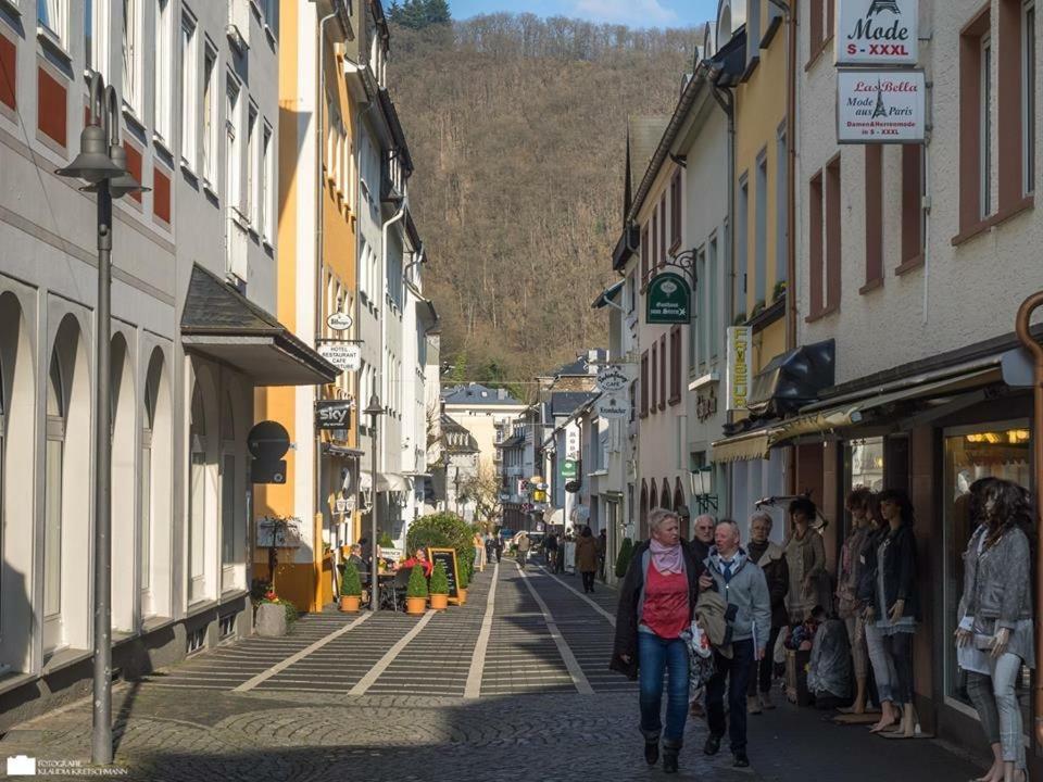 Hotel Restaurant Zumbusch Bad Bertrich Exterior photo